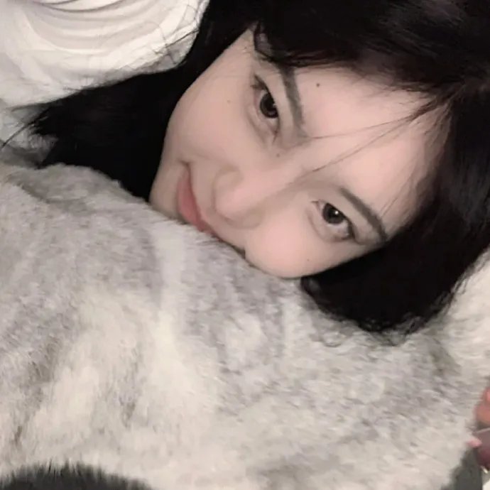 红发女郎